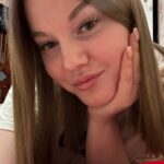 видео общение с девушками онлайн